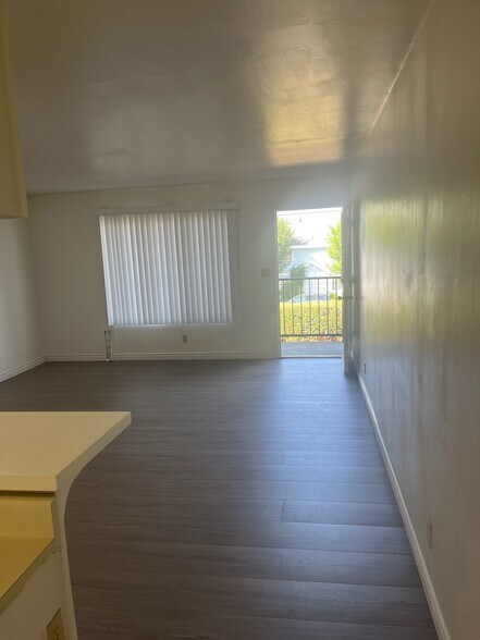 Building Photo - Cedar Park Apartments