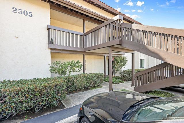 Building Photo - 2505 Navarra Dr