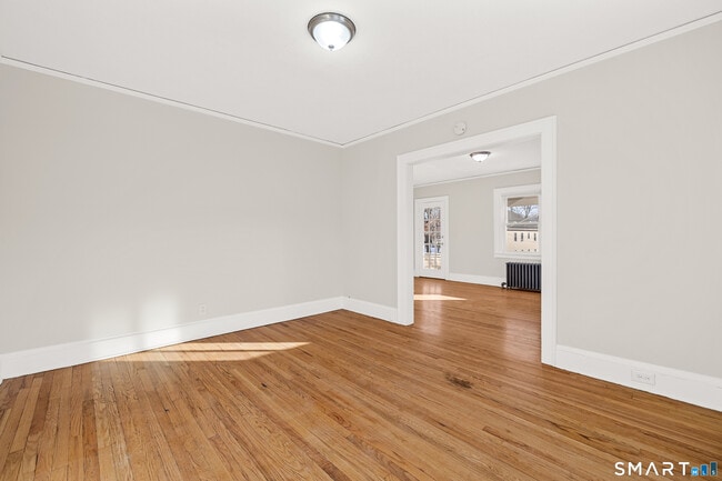 Building Photo - 1172 New Britain Ave