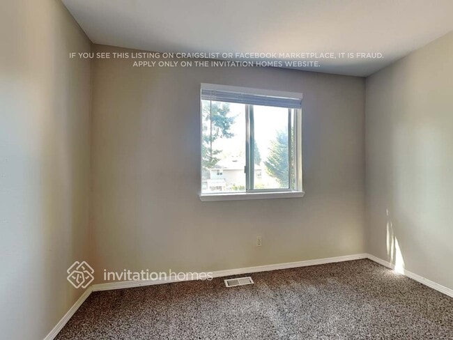 Building Photo - 833 SW 313th Ct