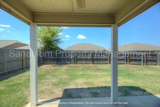 Building Photo - FOR LEASE | Jenks Home | 4 Bed, 2.5 Bath $...