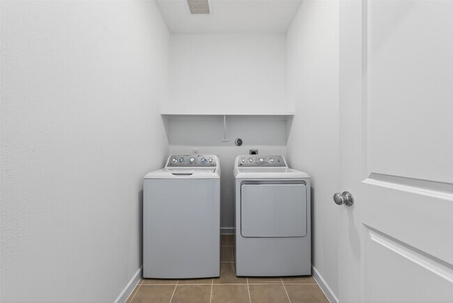 Building Photo - 21534 Coronado Grn Dr