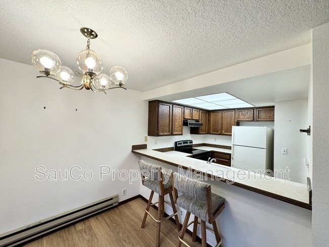 Building Photo - 63 Galen St