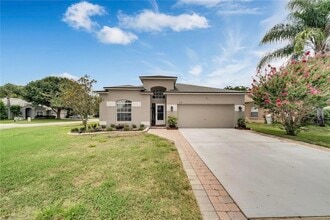 Building Photo - 318 Clydesdale Cir