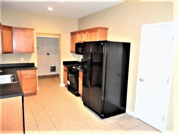 Building Photo - 2626 Dutch Grove Cir