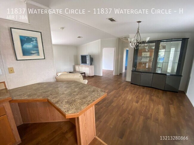 Building Photo - 11837 Watergate Cir
