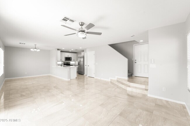 Building Photo - 11215 W Heatherbrae Dr