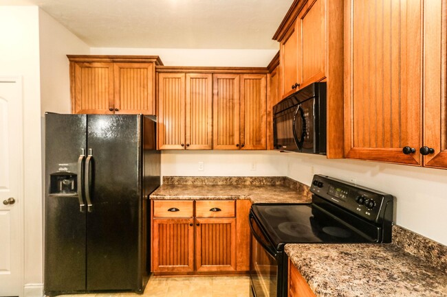 Building Photo - 334 High Meadows Pl