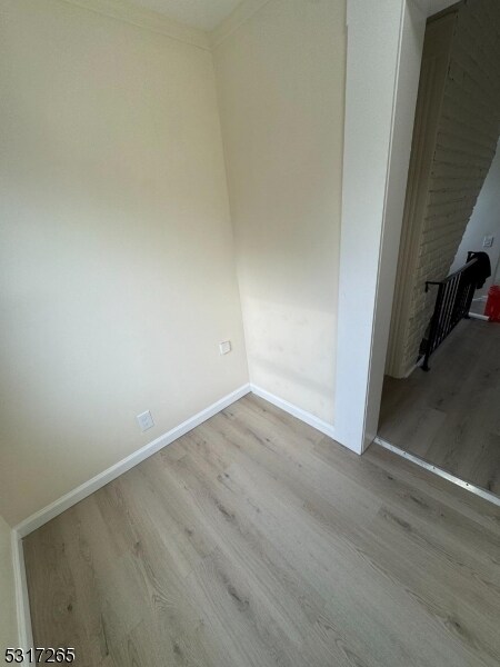 Building Photo - 10 Riverside Pl