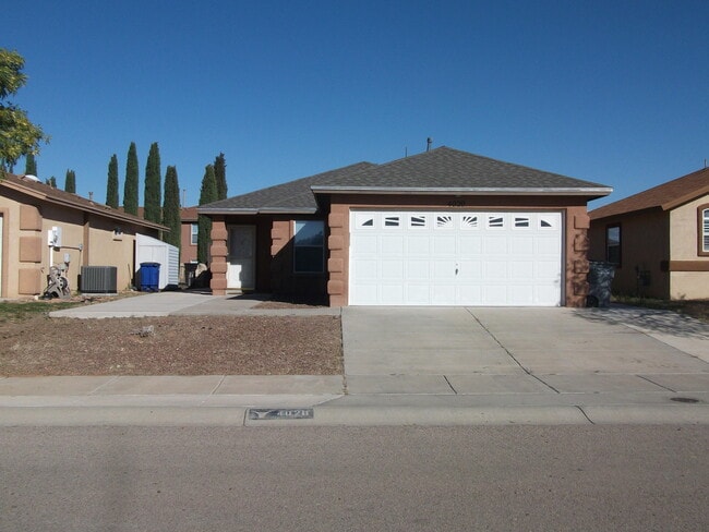 Primary Photo - 4020 Tierra Inez Pl