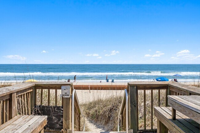Building Photo - 222 Carolina Beach Ave N