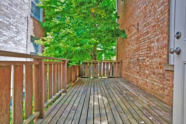 Building Photo - 4831 Kirk St