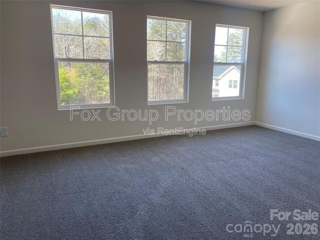 Building Photo - 1662 Nicholas Way