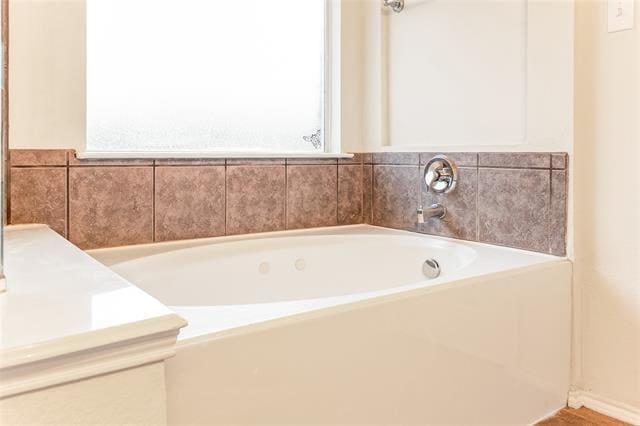 Building Photo - 11668 La Grange Dr