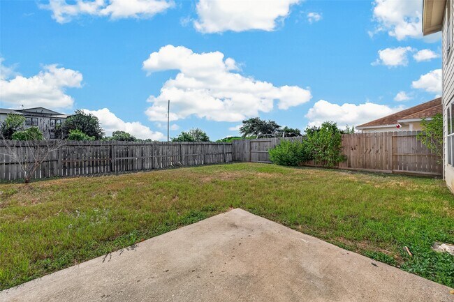 Building Photo - 6542 Carly Park Way