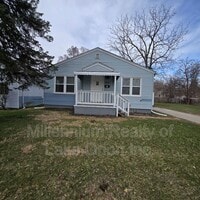 Building Photo - 715 Kenilworth Ave