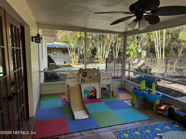 Building Photo - 1926 71st Ave