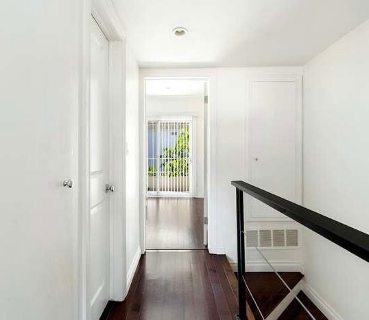 Building Photo - 11652 Chenault St