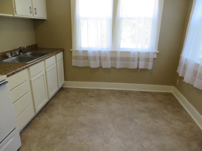 Building Photo - 1521 Taylor St