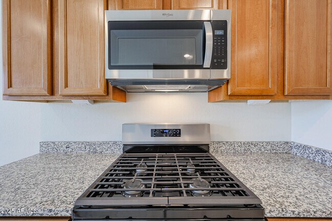 Building Photo - 7168 W Hedge Hog Pl