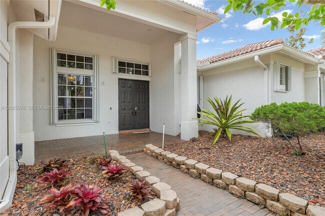 Building Photo - 950 Marina Dr