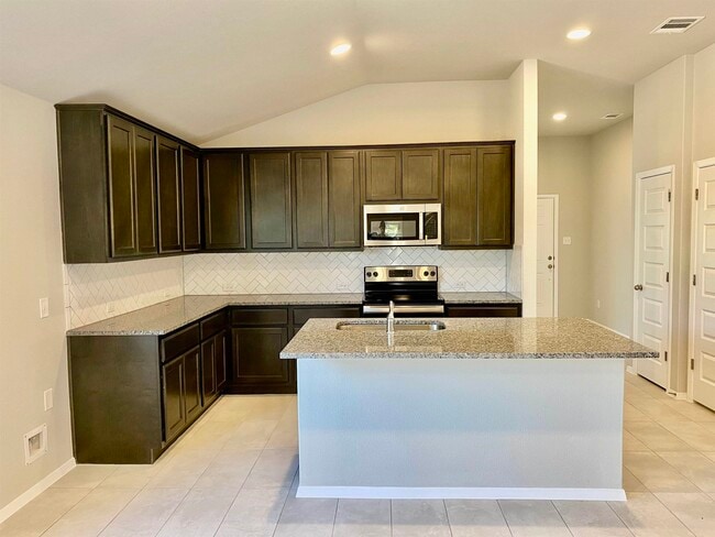 Building Photo - 3702 Austin Cove