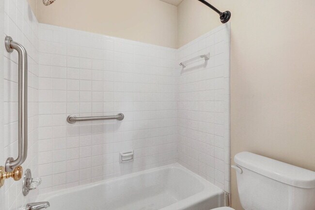 Building Photo - CHARMING 2-STORY BRICK HOME *Excellent Goldsboro Location* Lawn Care Included!