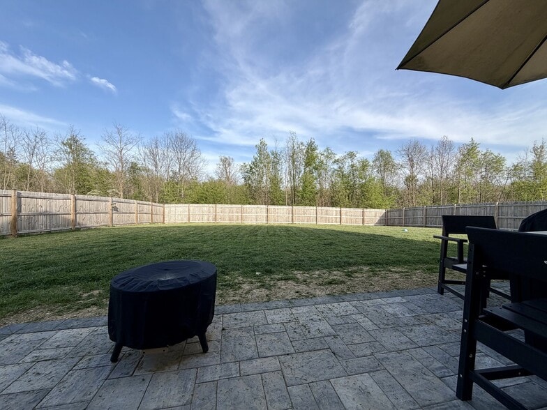 Building Photo - 349 Eurasian Dr