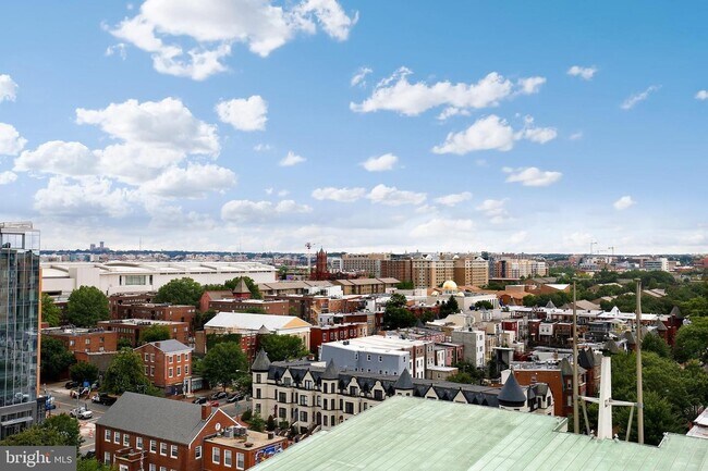 Building Photo - 440 L St NW