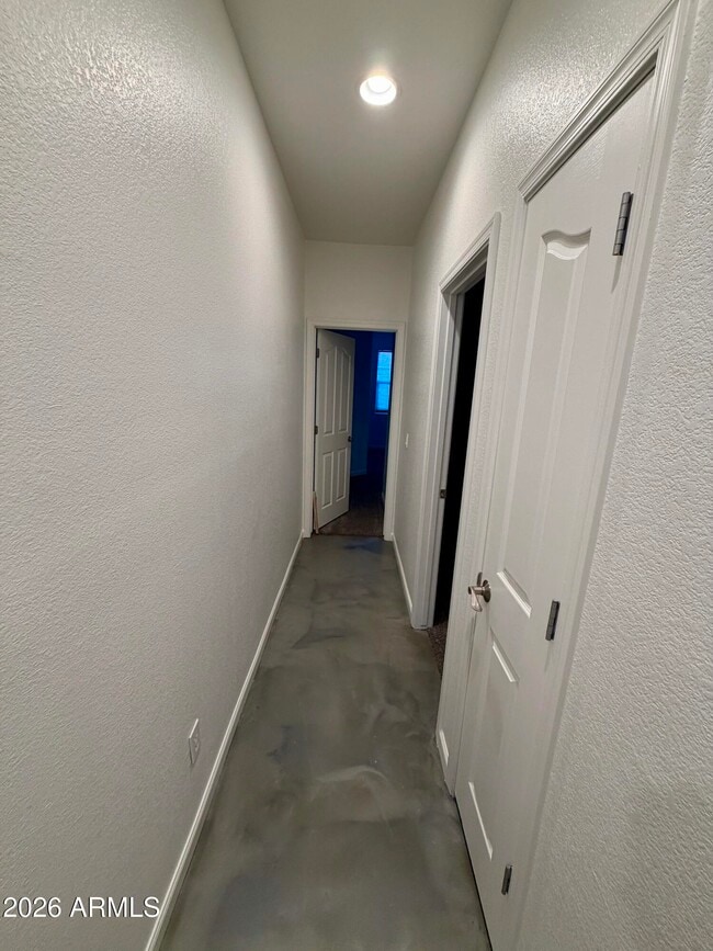 Building Photo - 4243 E Gleneagle Dr