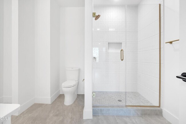 Building Photo - 29 Enterprise St