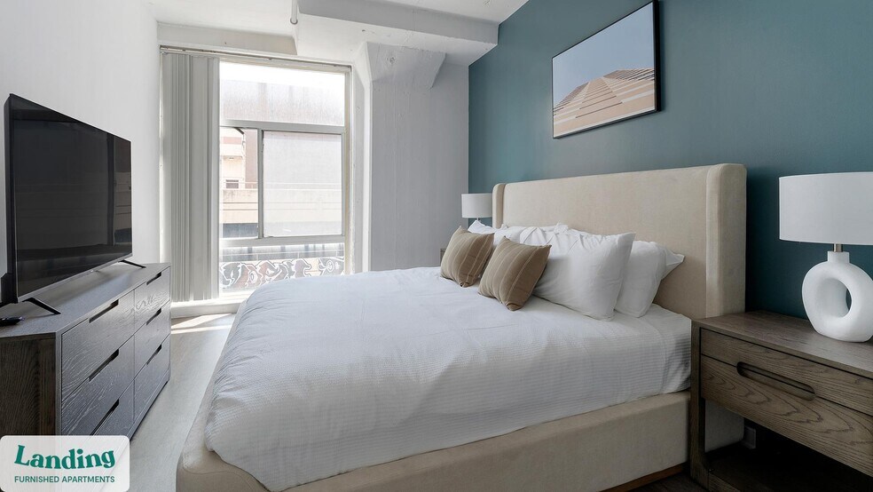 Building Photo - 222 E Saratoga St