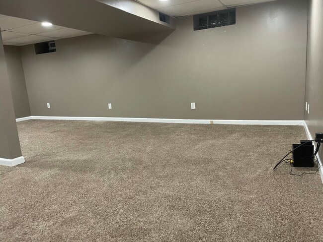 Building Photo - Mayfield