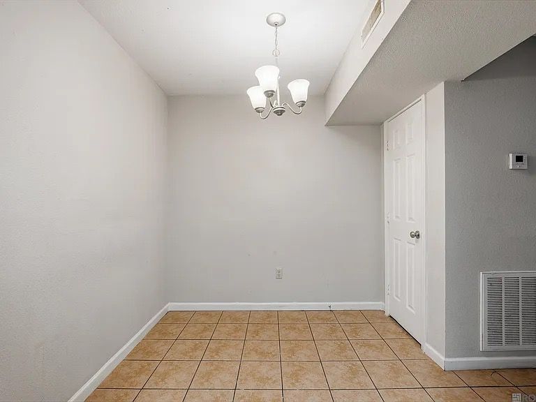 Building Photo - 844 Hammond Manor Dr