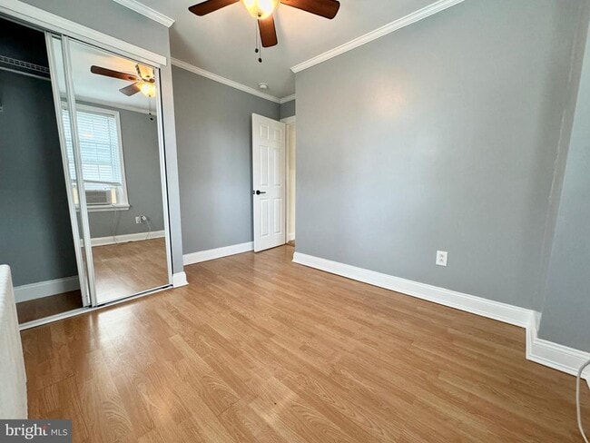 Building Photo - 212 E Moreland Ave