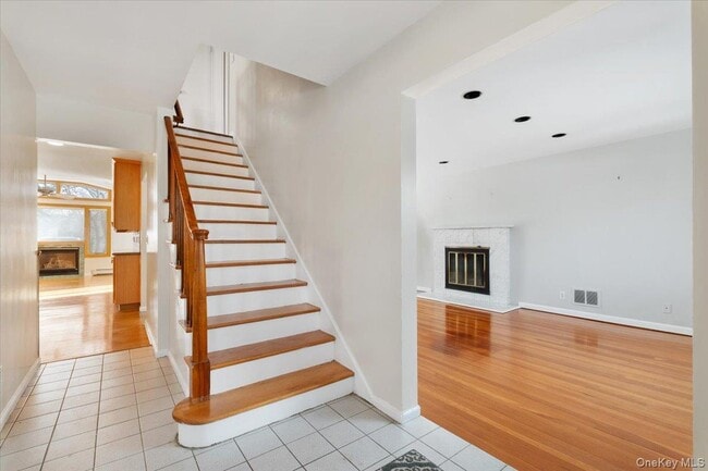 Building Photo - 48 Madison Rd