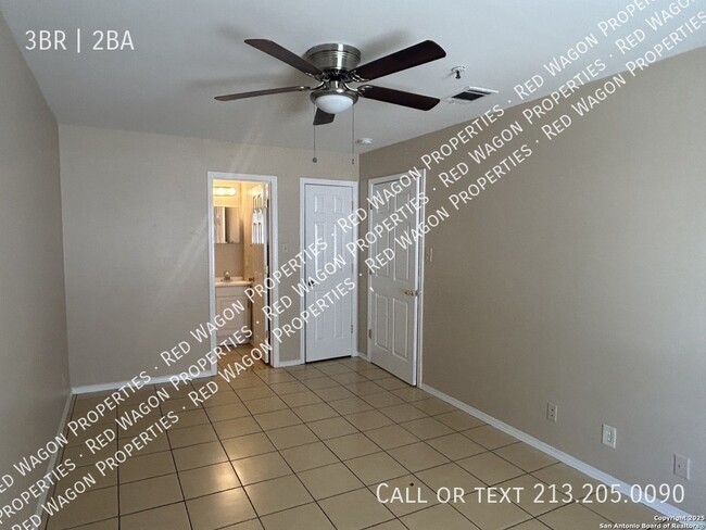 Building Photo - 7639 Windsor Oaks