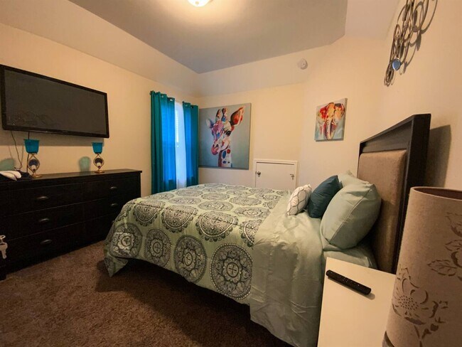 Building Photo - 456 Turning Stone