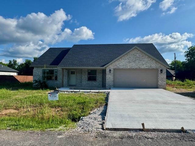 Primary Photo - 8 Cannich Ln
