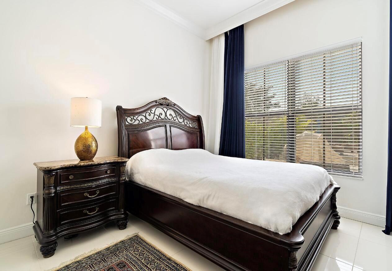 Building Photo - 6484 Vireo Ct