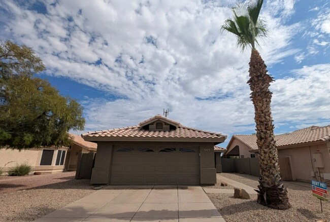 Building Photo - 2 Bedroom Home at The Springs Near E. Chandler Blvd. and S. Cooper Rd