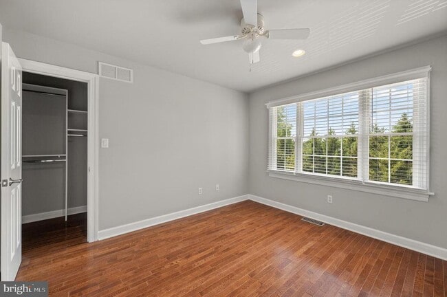 Building Photo - 721 N Sumneytown Pike
