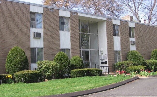Building Photo - 156 Suffield St