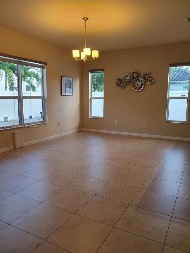 Building Photo - 9171 SW 169th Pl