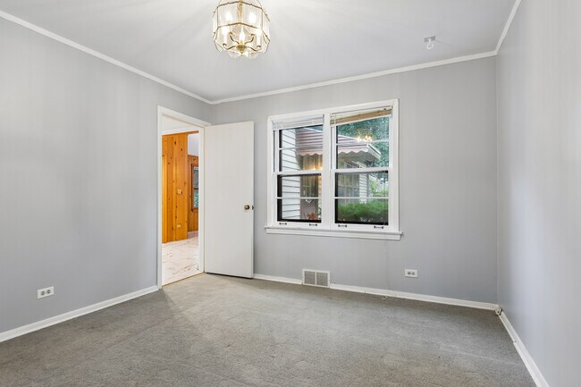 Building Photo - 226 Latrobe Ave