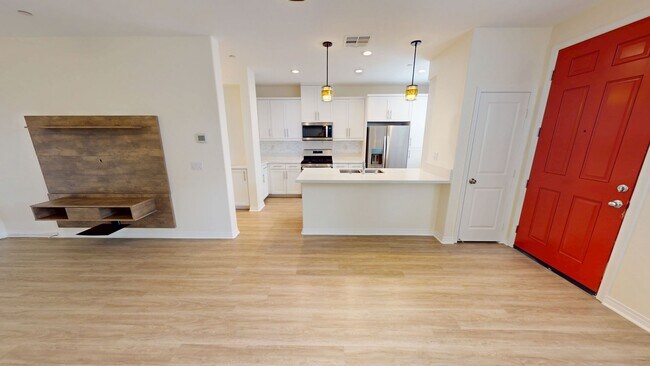 Building Photo - 515 Surfbird Ln