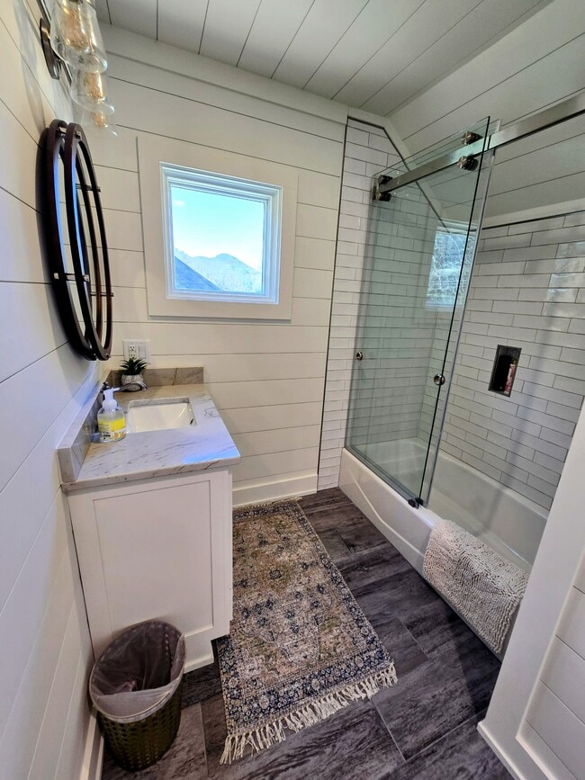 Building Photo - 151 Timpson Cove Rd