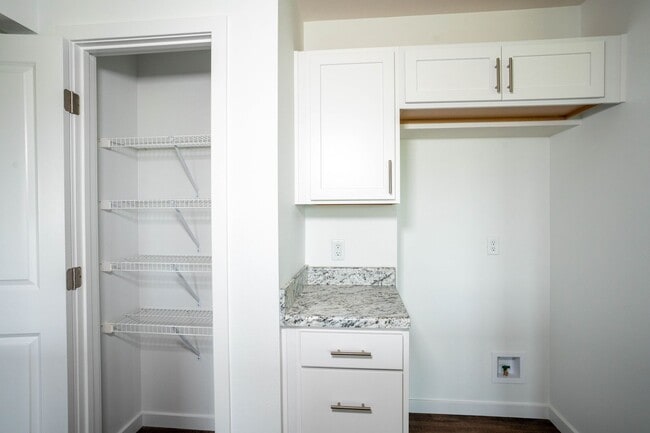 Building Photo - BRAND NEW 4 BEDROOM HOME