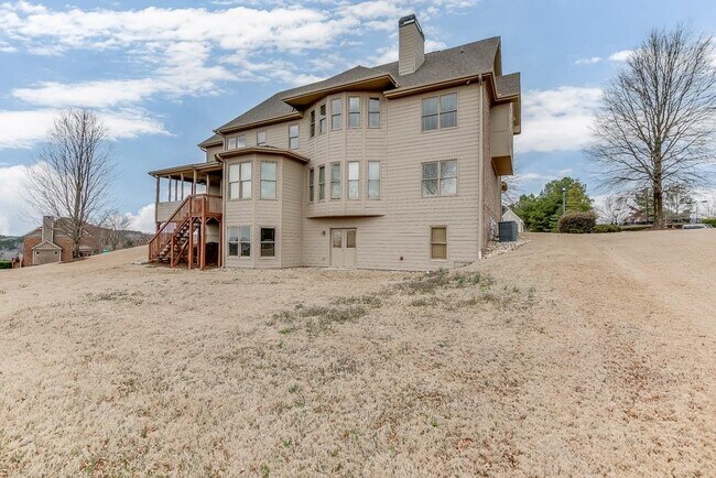 Building Photo - 4537 Grandview Pkwy