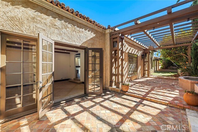 Building Photo - 1316 Beverly Grove Pl